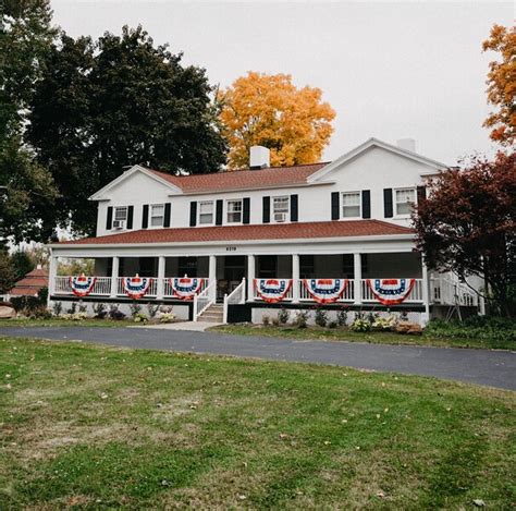 julia's bed and breakfast in hubbard